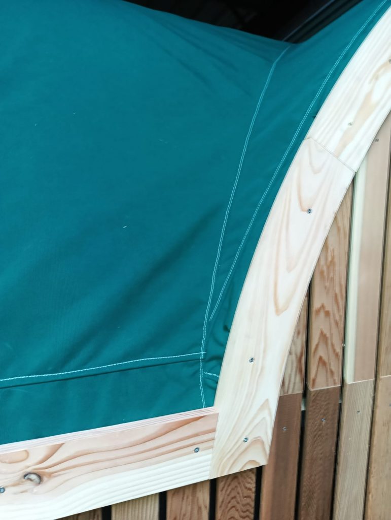 couture de toile sur mesure