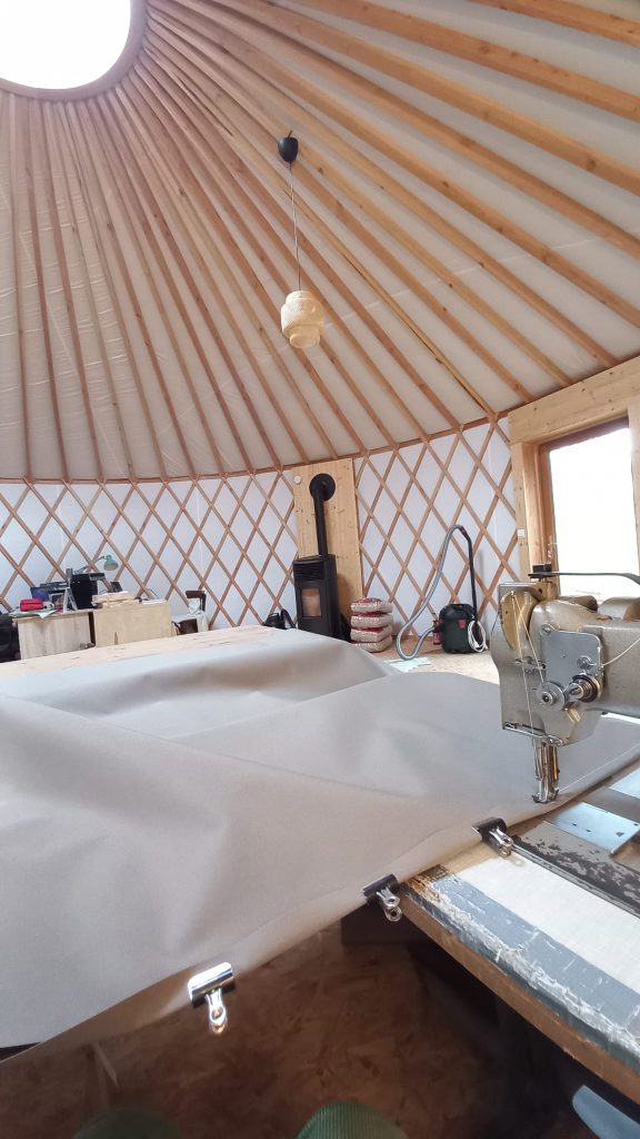 atelier de couture de yourtes et confection de toiles sur mesure